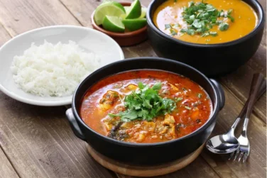 Moqueca: A Disputa Histórica entre Bahia e Espírito Santo