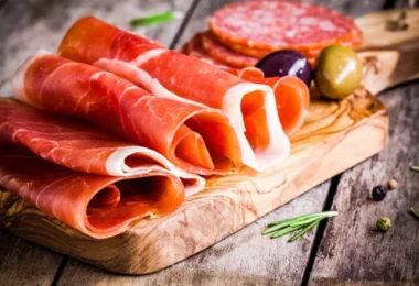 Charcutaria: Uma Imersão em Sabores e Tradições